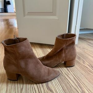 Dolce Vita Tan Suede Ankle Booties